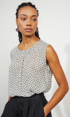 Anna Blouse><noscript><img width=