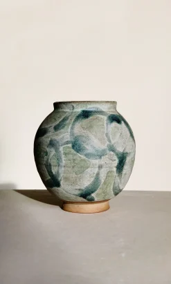 Blue Chain Moon Vase>Plümo