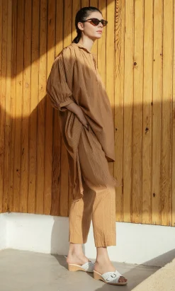 Caramel Pants><noscript><img width=