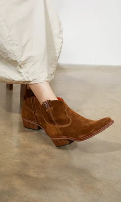 Cassidy Boots>Penelope Chilvers Best