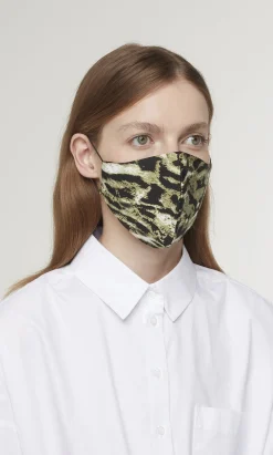 Cat Mask>Plümo Online