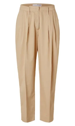 Chino Pants><noscript><img width=