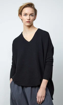Jack V Neck Sweater - Black>Plümo Studio Best