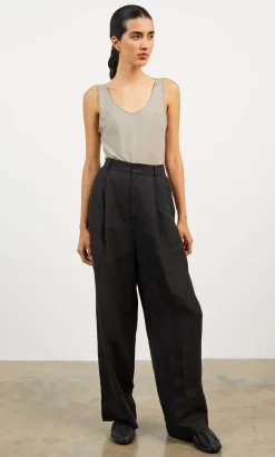 Jia Grey Tank Top>Plümo Best