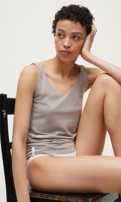 Jia Grey Tank Top>Plümo Best