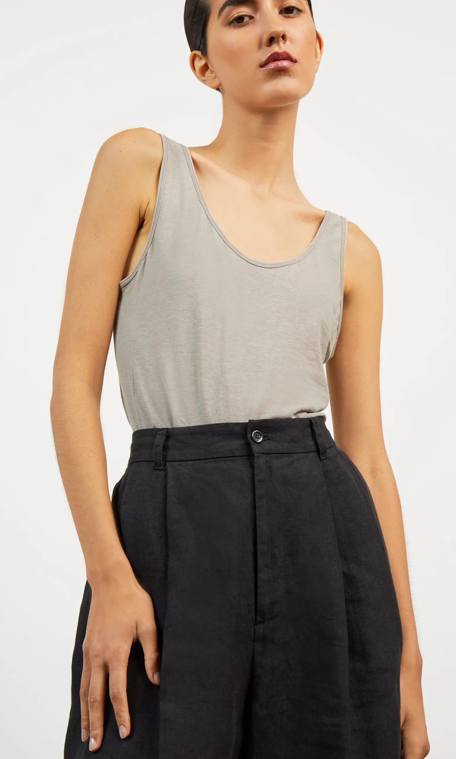 Jia Grey Tank Top>Plümo Best
