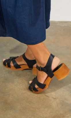 Karlie Clogs>Plümo Hot