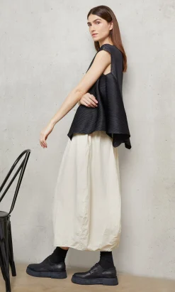 Nero Pleat Top><noscript><img width=