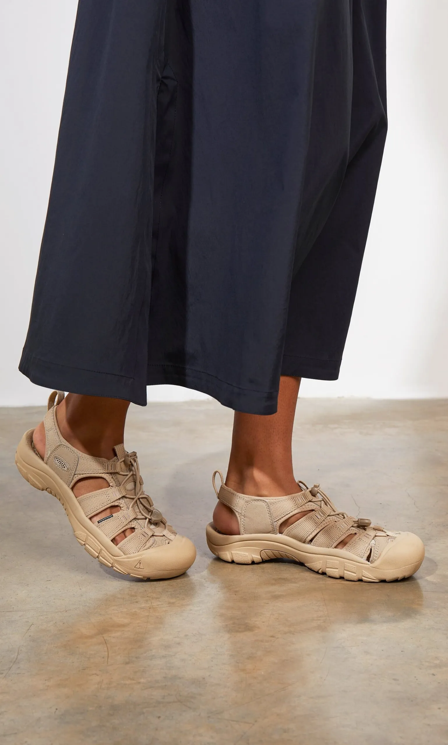 Newport Sandals>Plümo Best