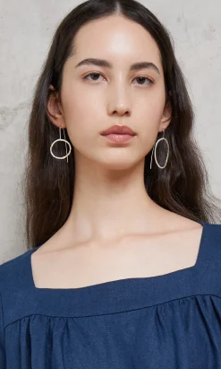 Olia Pebble Earrings>Plümo Best