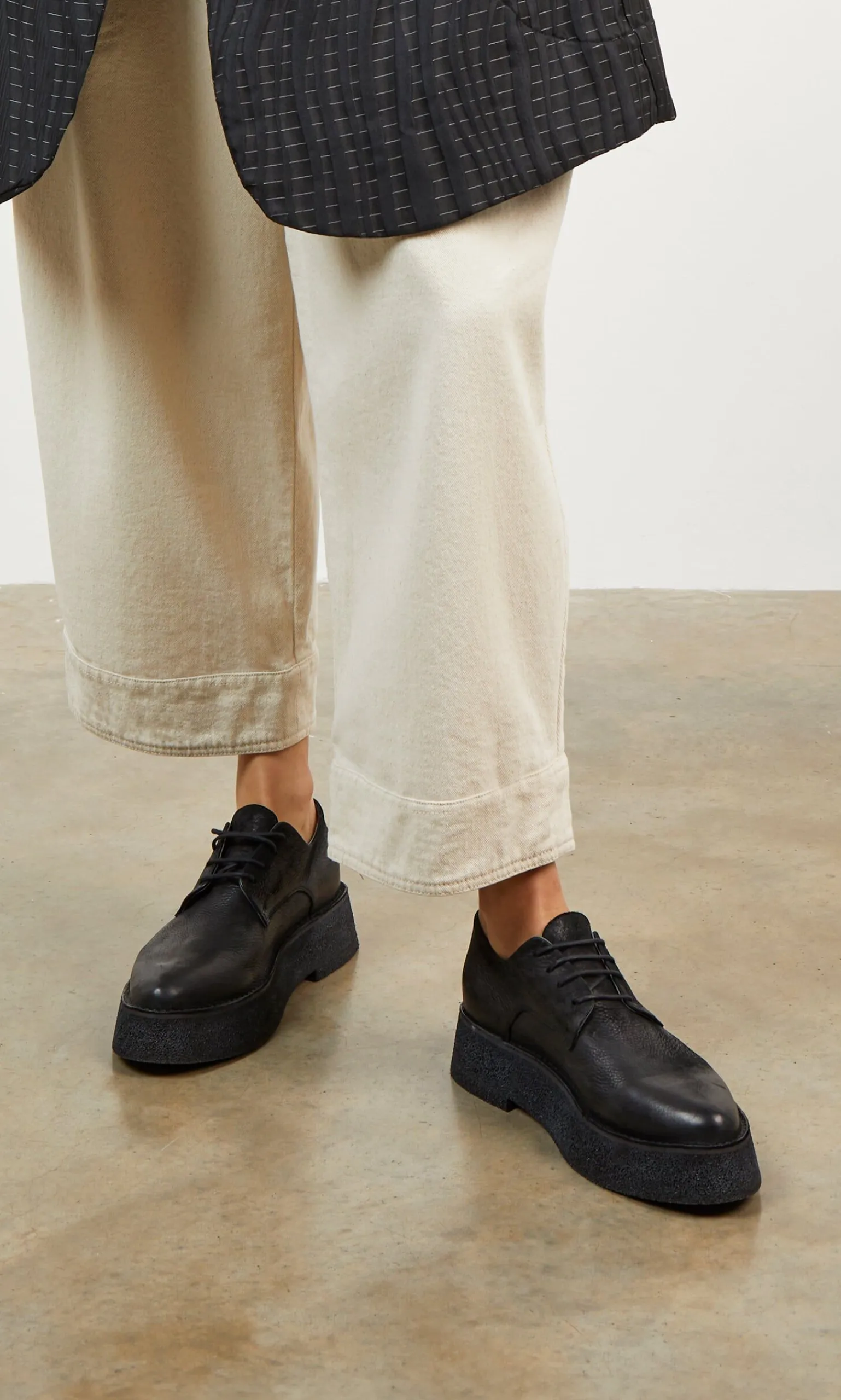 Rosso Shoes - Black>Lofina Sale