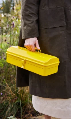 Yellow Tool Box><noscript><img width=